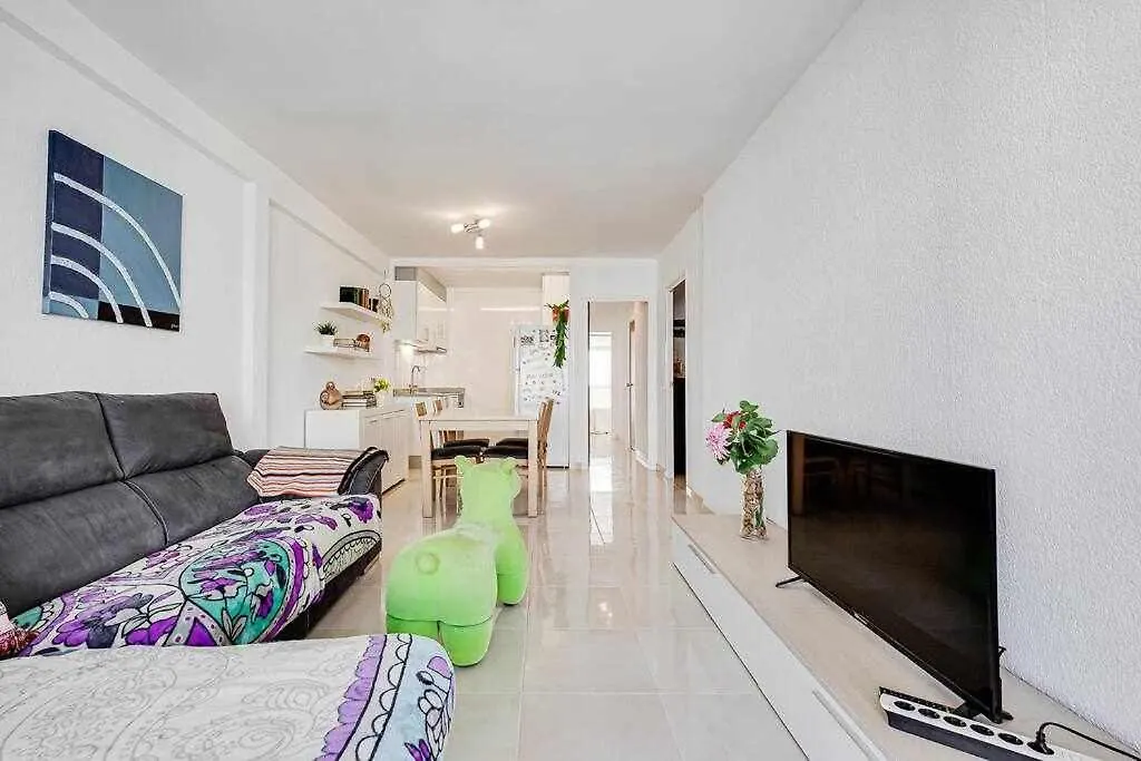 Апартаменты Rentalsbcn Apartamentos Mediterraneo Бланес