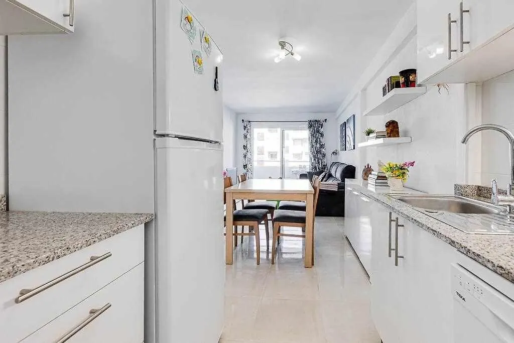 Rentalsbcn Apartamentos Mediterraneo Бланес Апартаменты